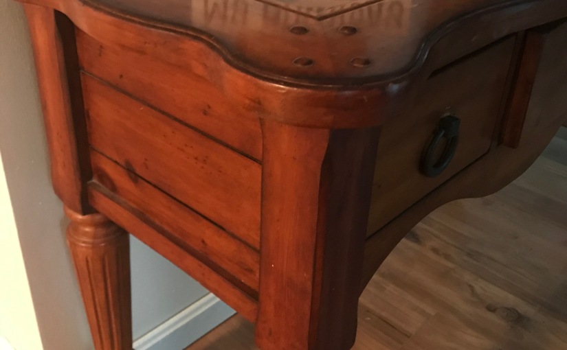 Chalk Paint Table Makeover